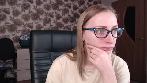 Vika online show from January 18, 2:47 am