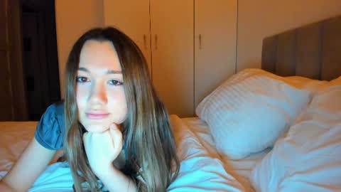 Vika   online show from June 28, 8:59 pm
