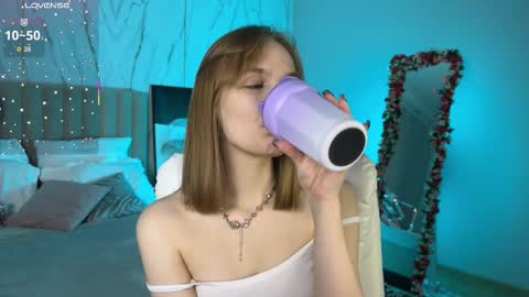 Vikky online show from November 20, 1:50 am