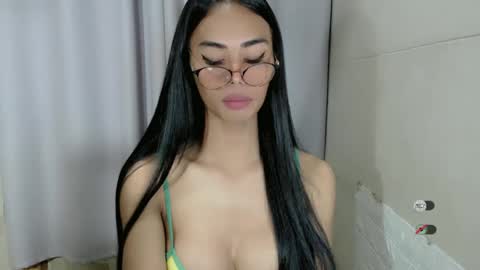 vikkylustfull online show from February 28, 5:04 pm