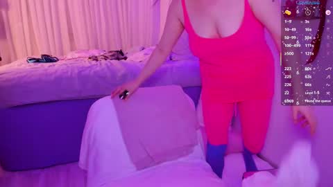 viktoriakiss online show from March 9, 9:25 pm