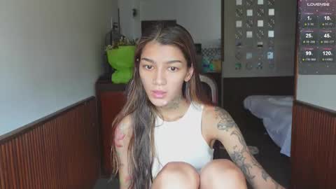 vinkitinkii online show from March 5, 7:15 am