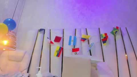 violeet_gray online show from July 12, 1:12 pm