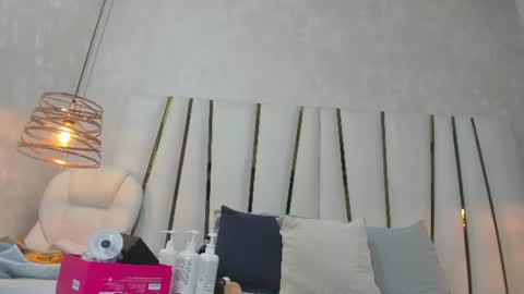 violeet_gray online show from July 22, 11:22 am