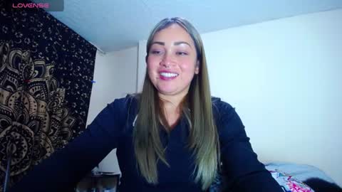 violet_bosh1 online show from June 11, 2:53 am