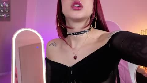 violet online show from July 18, 8:00 pm