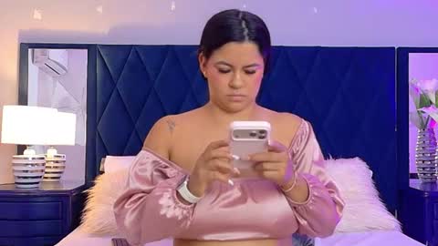 Violet  online show from July 1, 7:35 pm