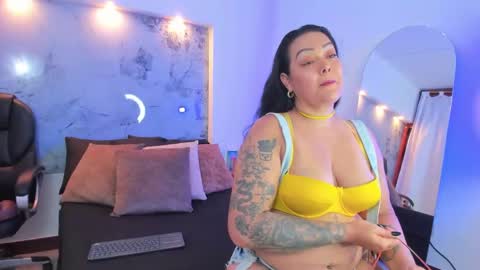 Snapshot of violeta_delavega1 chatting on September 12, 4:35 am Violet online show from September 12, 4:35 am