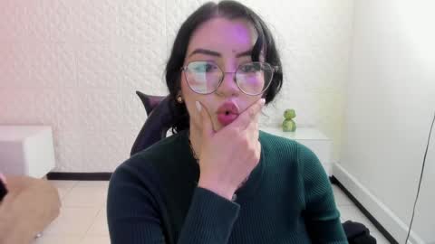     online show from April 29, 2:37 am