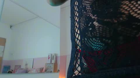 Violeta leon online show from February 28, 4:32 am