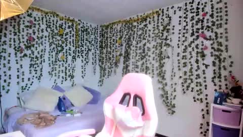 Violeta online show from November 27, 5:38 pm