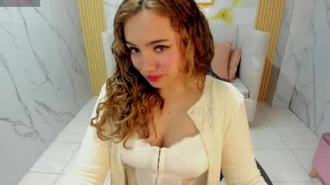 IG violeta sub online show from June 8, 1:12 pm
