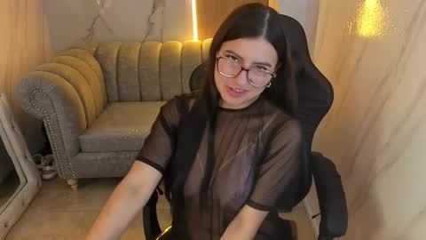 violeta_tf online show from March 18, 1:49 pm