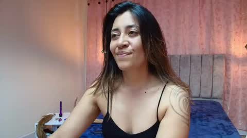Snapshot of violetascott_ chatting on September 23, 2:37 pm VIOLETA online show from September 23, 2:37 pm