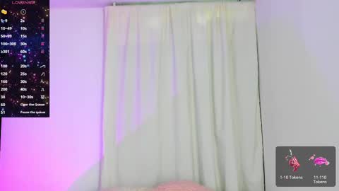 Snapshot of violetasotter chatting on February 10, 12:18 pm Violeta online show from February 10, 12:18 pm
