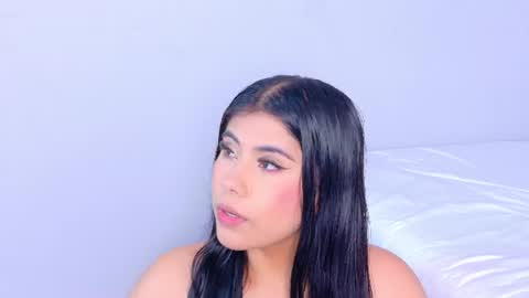Violet online show from June 24, 12:48 pm