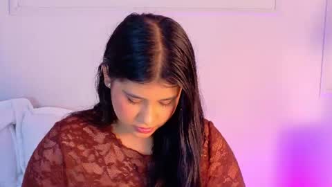 Violet online show from June 27, 5:19 pm