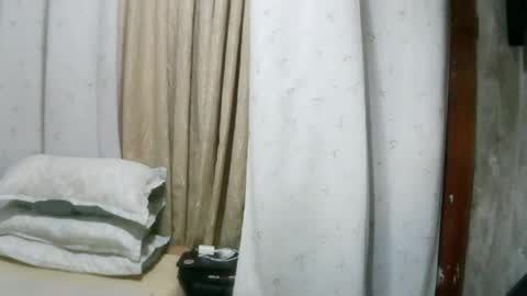 JUVY online show from July 4, 1:01 am