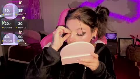   online show from March 17, 8:46 pm