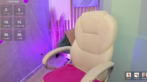 VioletSky  online show from July 2, 5:24 am