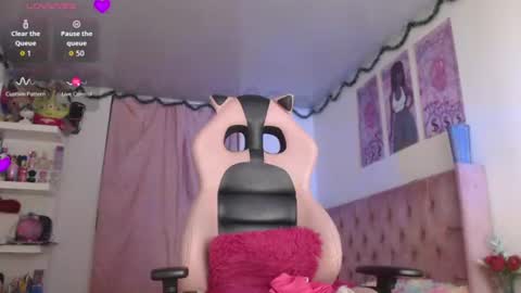 violett_brown9 online show from July 14, 7:13 am