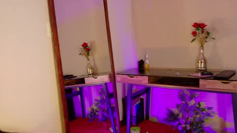 violetta_bold online show from June 9, 3:11 pm