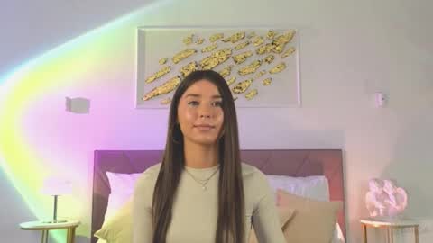 violetta_finch online show from September 13, 10:23 am
