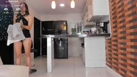Snapshot of violetta_pretty chatting on September 29, 8:36 pm violetta_pretty online show from September 29, 8:36 pm