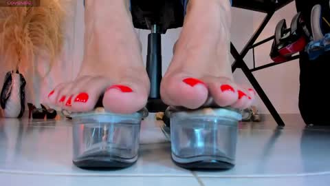 CALL ME TATIANA online show from June 6, 8:59 pm