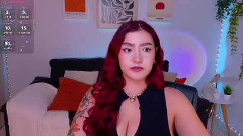 Violett Castel online show from July 2, 12:43 am