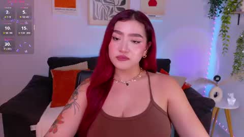 Violett Castel online show from July 30, 12:55 am