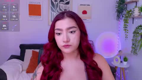 Violett Castel online show from June 11, 7:22 pm