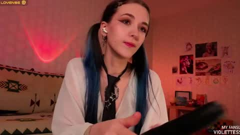 Vi  Best on my Fansly  online show from April 30, 5:40 pm
