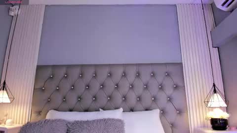 VioletthaRous online show from April 29, 10:48 pm
