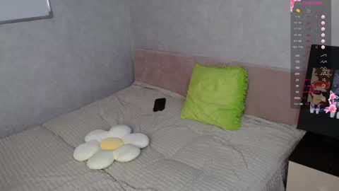 Violet online show from October 19, 6:21 pm