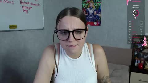 Violet online show from October 16, 5:26 pm