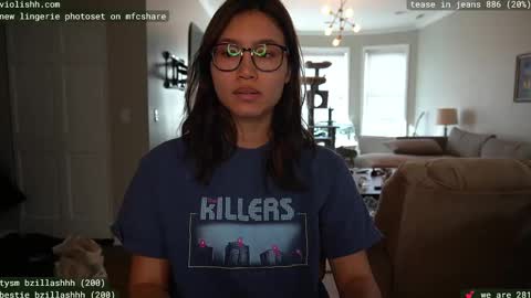 follow me on twitter violishh and ig violishh  online show from February 19, 7:16 pm