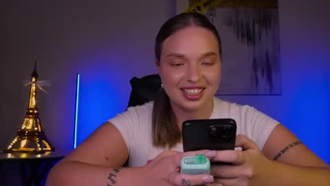 Violla online show from March 7, 5:38 pm