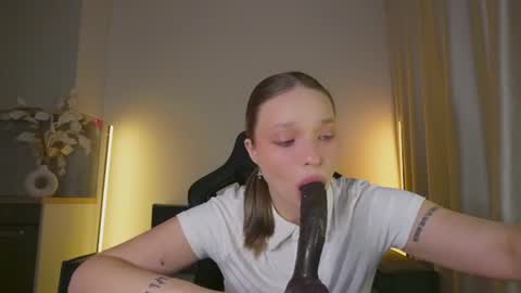 Violla online show from June 22, 10:23 am