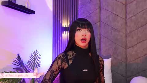 viollettebylyly online show from July 3, 12:44 pm