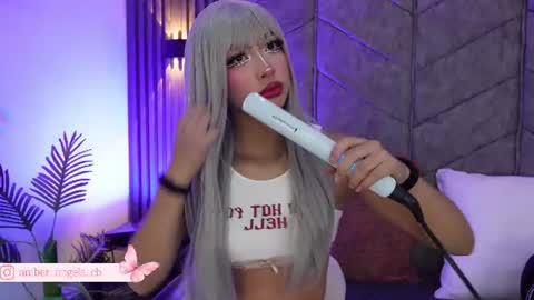 viollettebylyly online show from July 2, 12:11 pm