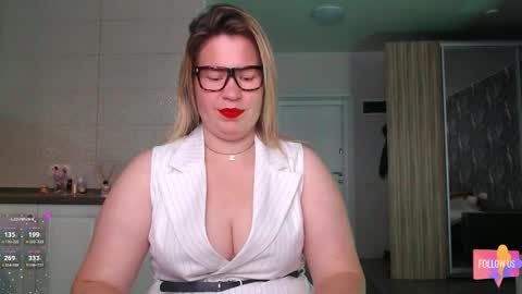 vip sweetness online show from June 2, 4:13 am