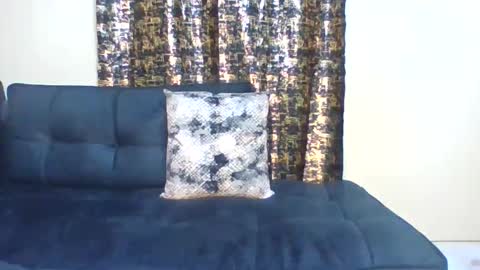 virova09 online show from March 14, 2:56 am