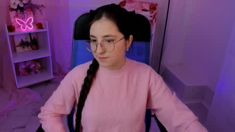 your love online show from November 9, 3:46 am