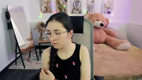 your love online show from February 24, 7:07 am