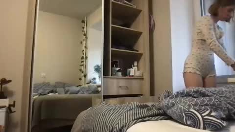 viv983161 online show from November 5, 11:15 am