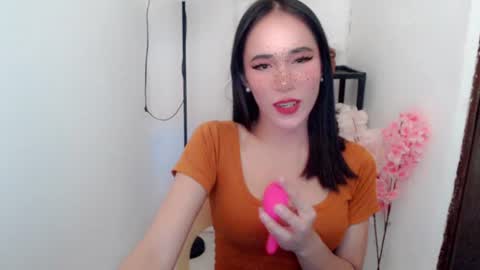 SANDRA GOING YOU online show from June 27, 3:07 pm