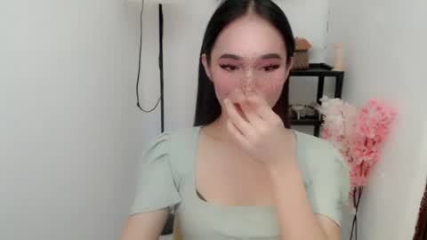 SANDRA GOING YOU online show from June 21, 5:06 pm