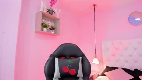 Vivi online show from October 26, 3:57 am