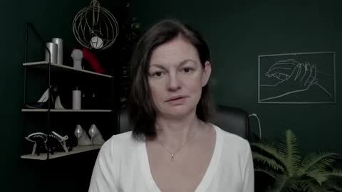 Vivian online show from January 7, 7:34 am